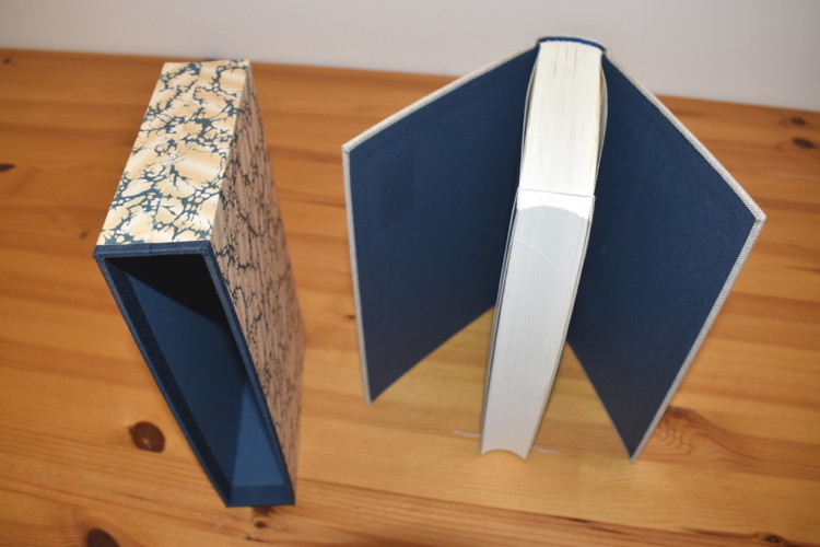 Etui